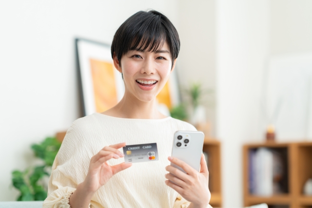 家賃の支払い方法はどれがベスト？ クレカ・口座振替のメリット比較