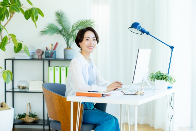 年収700万円なら家賃はいくらまで？ ゆとりある暮らしのための基準とは